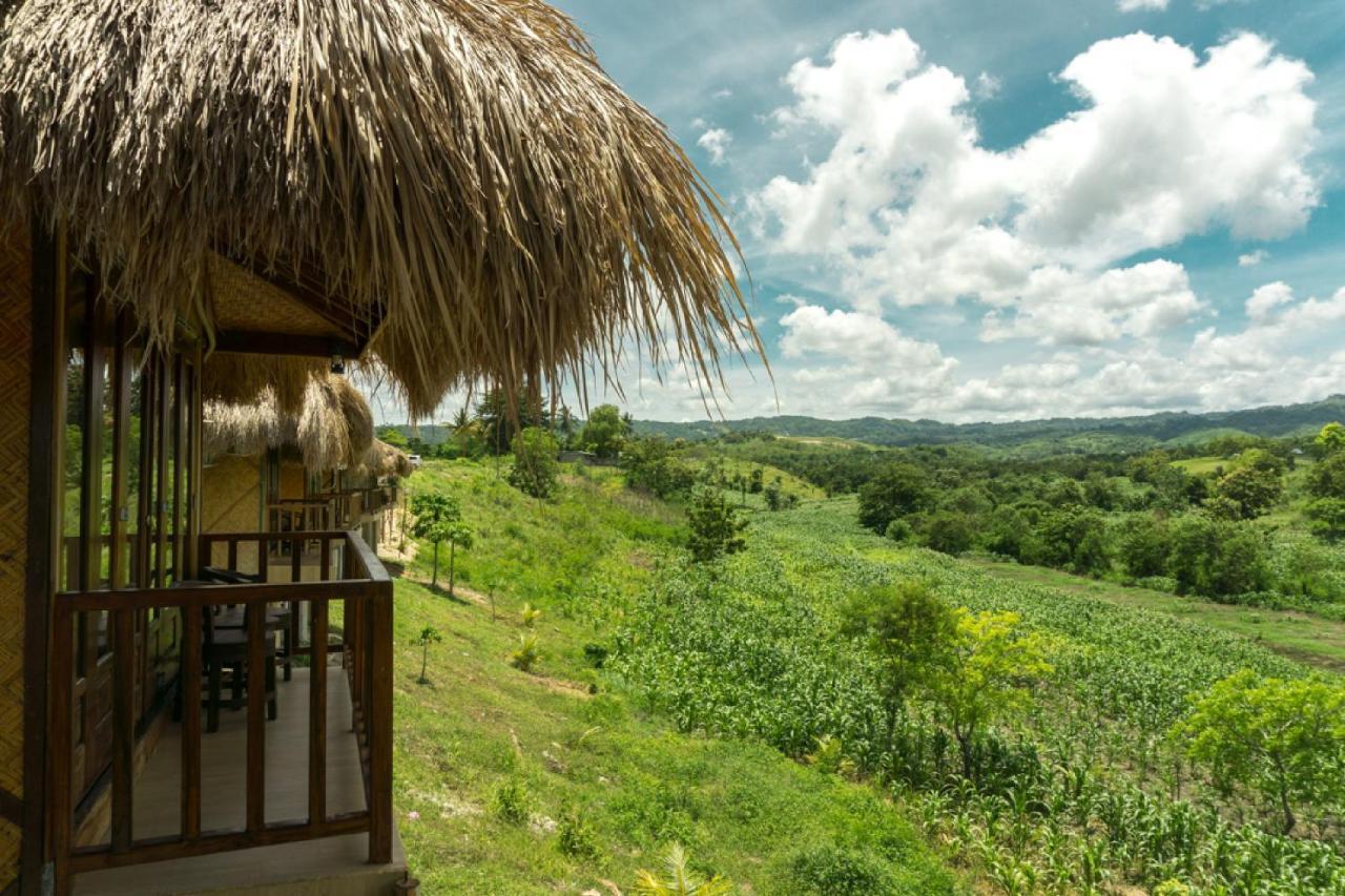 Отель Reddoorz @ Tambolaka Sumba Lokokaki Экстерьер фото